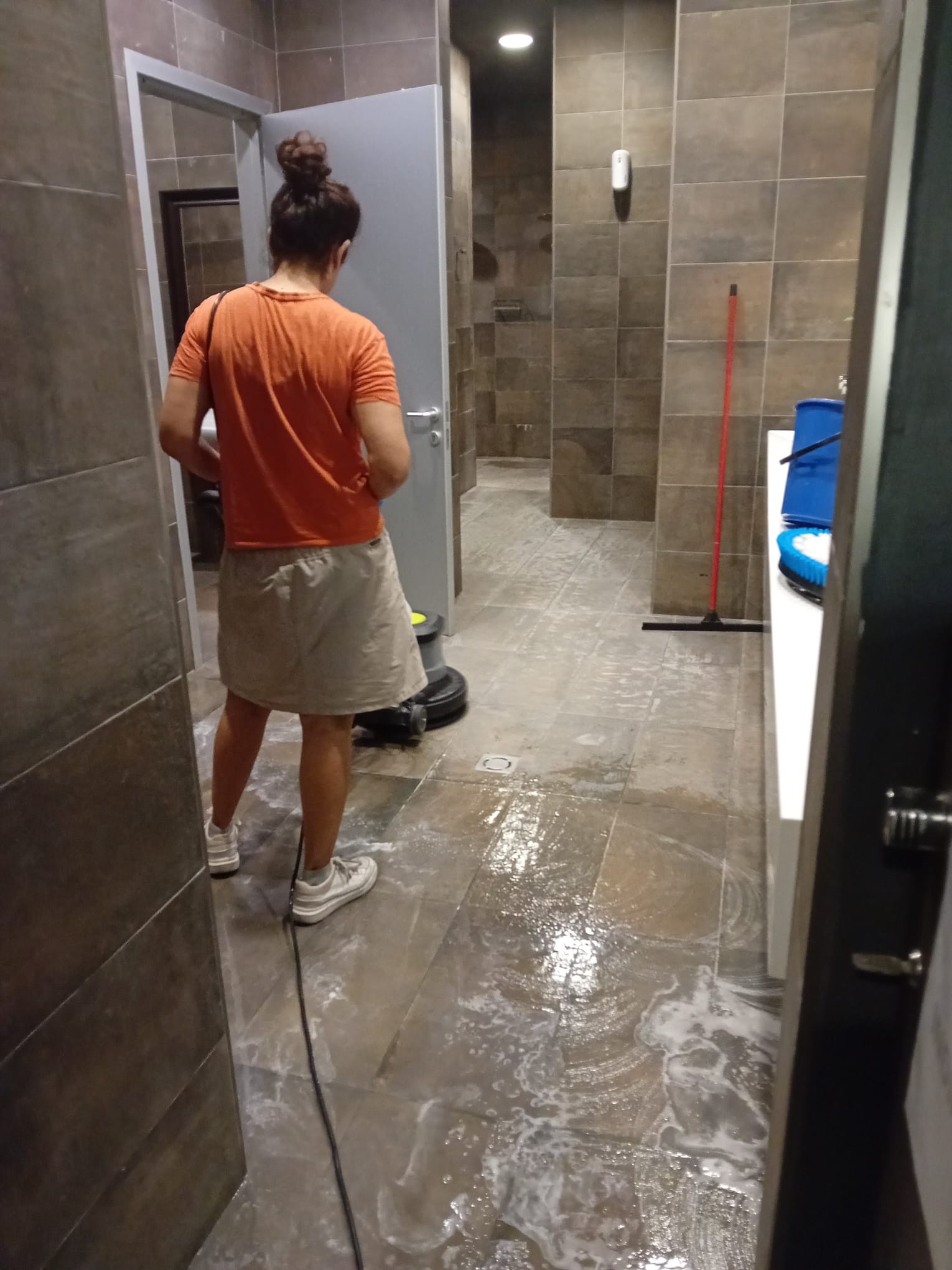 WhatsApp Image 2025-04-29 at 18.28.07 (1)